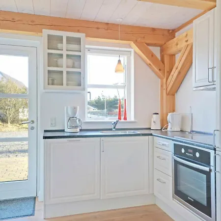 Two-bedroom In 5 Holiday home Blavand