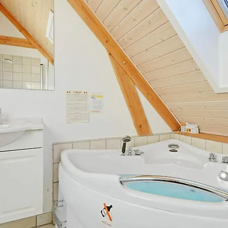 度假居 Two-bedroom In 5