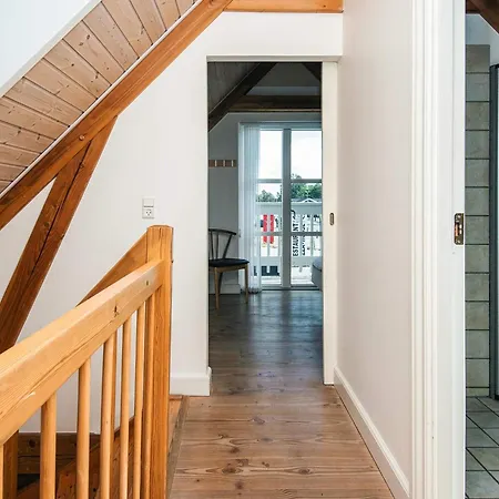 Two-bedroom In 5 *