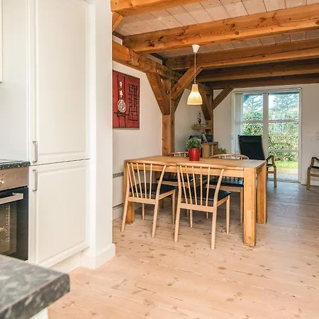 Two-bedroom In 5 Blavand