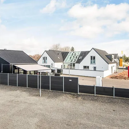 Two-bedroom In 5 Feriehus
