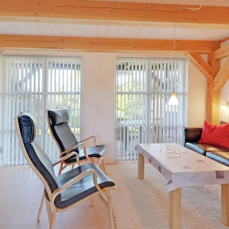 Two-bedroom In 5 Holiday home Blavand